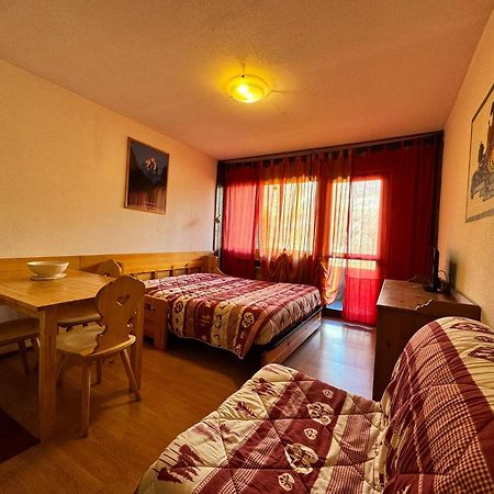 Residence Petit Tibet Брей-Червиния Экстерьер фото