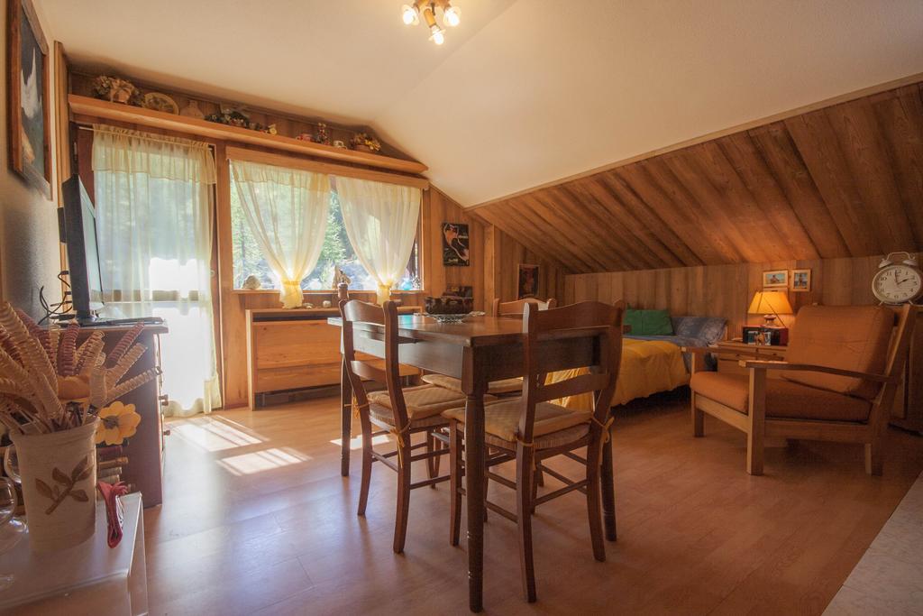 Residence Petit Tibet Брей-Червиния Номер фото